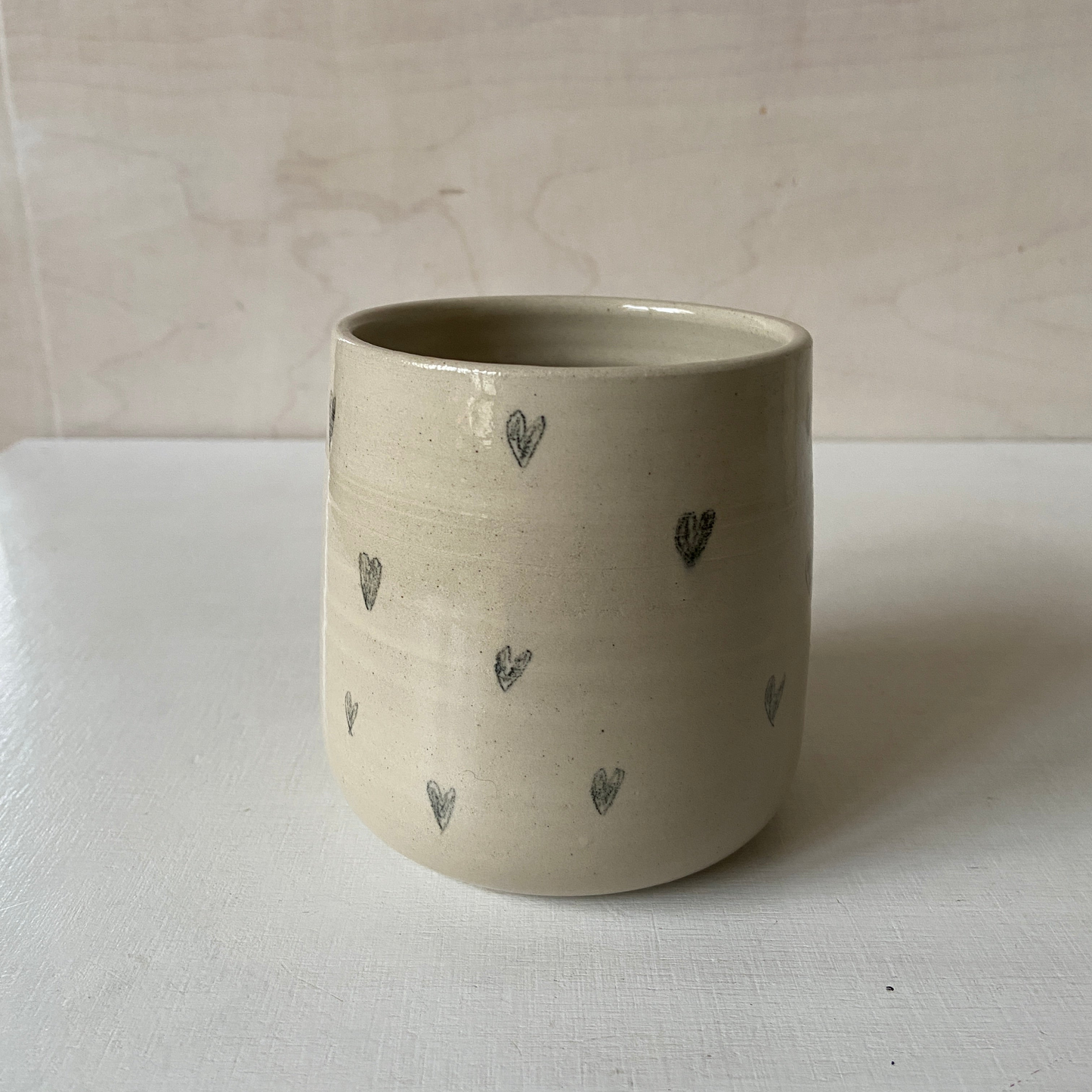 Black Valentine Becher