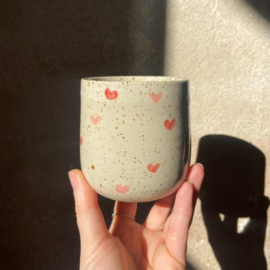 Keramik Becher Herzen Muttertagsgeschenk Limitiert Geschenk Handgefertigt Shop Online Studio Moki