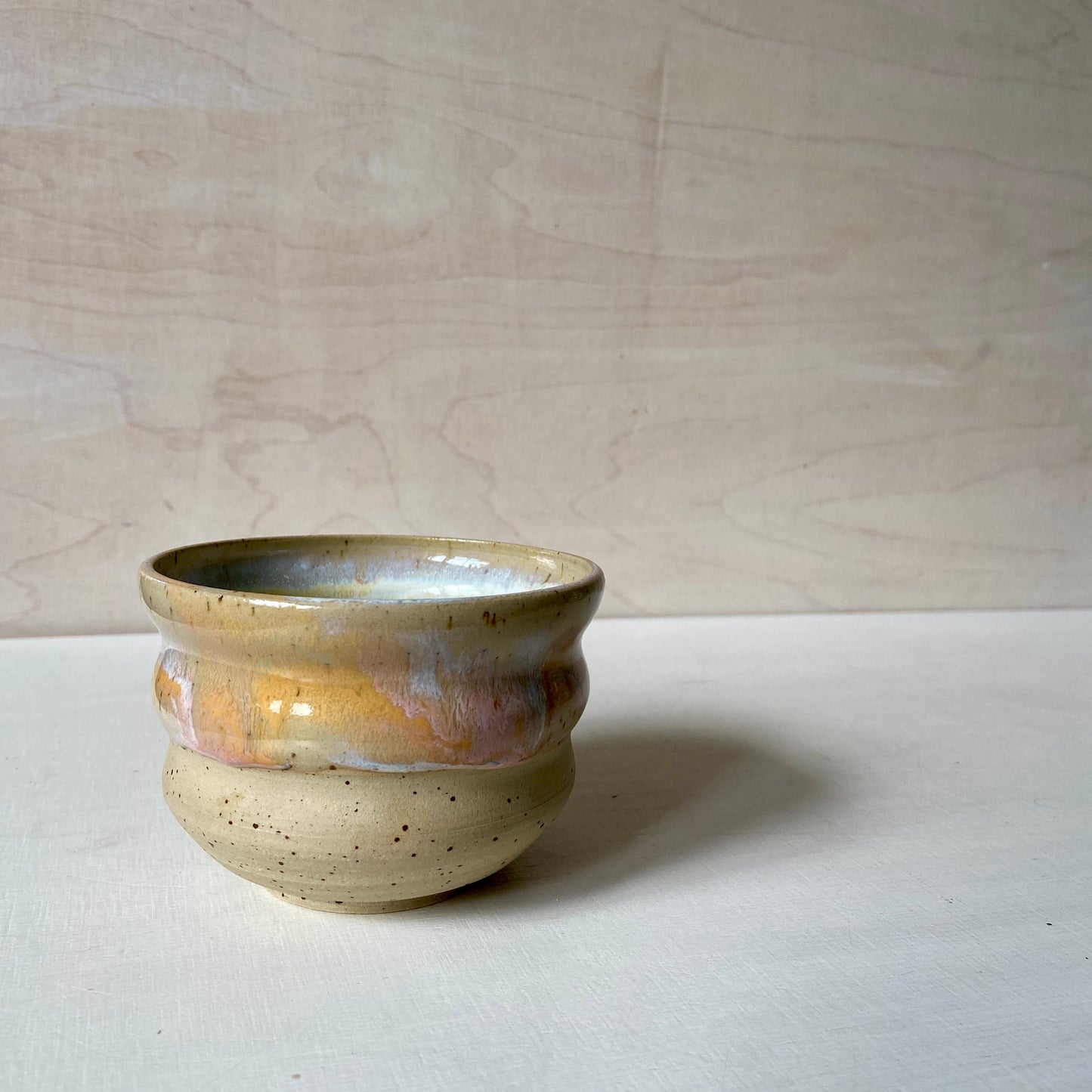 Peachy Matcha Keramik Schale handgefertigt Studio Moki