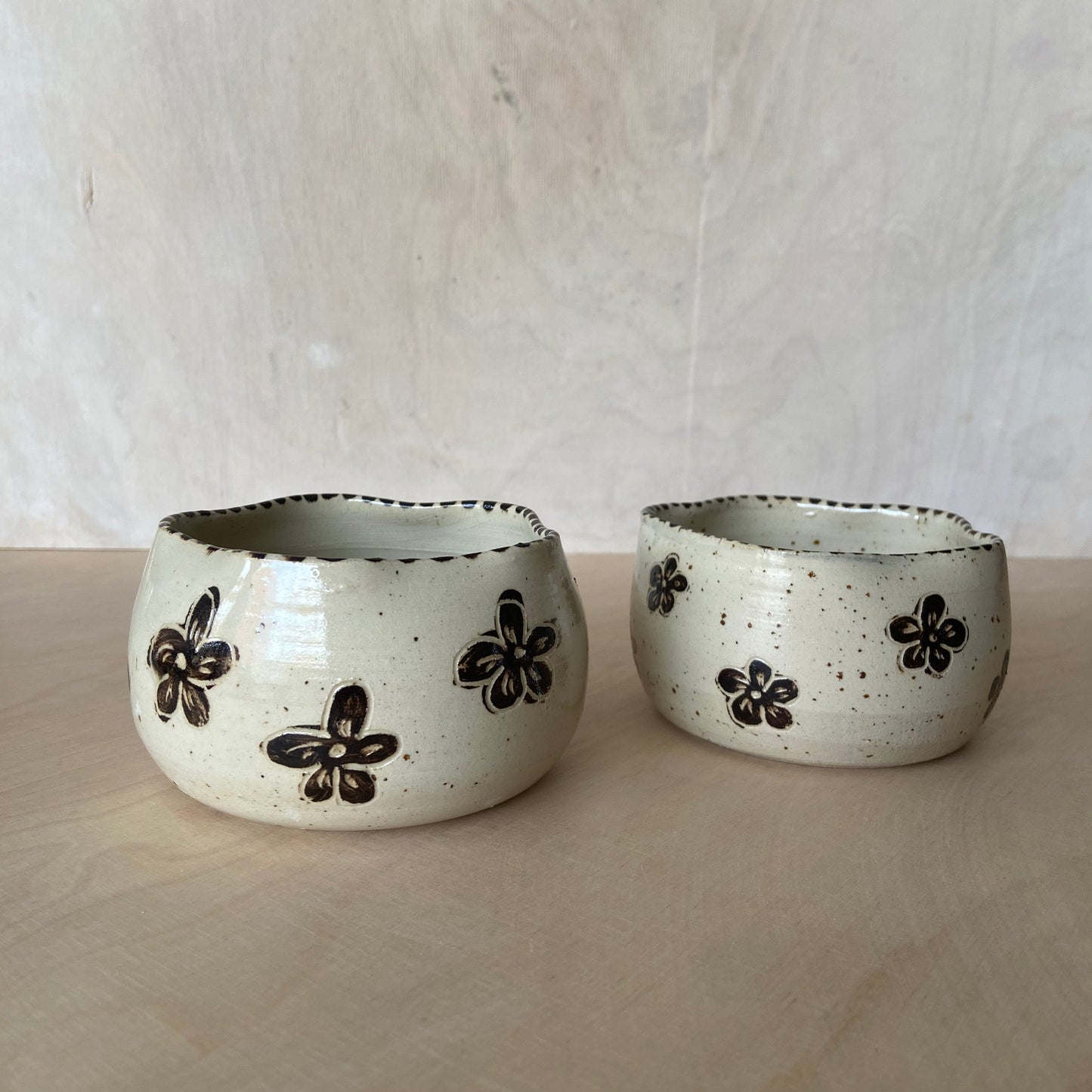 Vergissmeinnicht Becher black Studio Moki