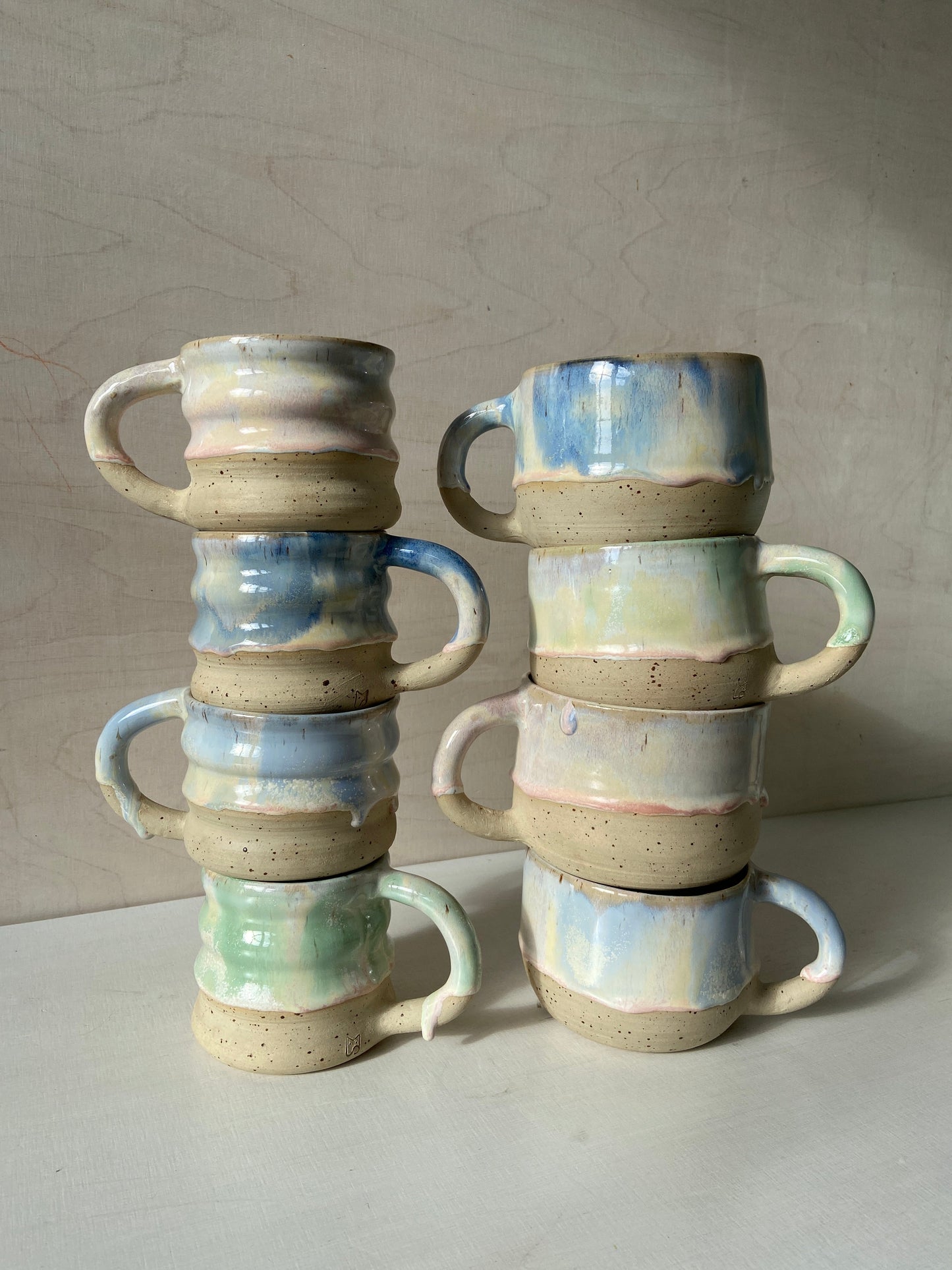 Krumme Gurke Keramik Wavie Tee- und Kaffeetasse Kandinsky B-Ware