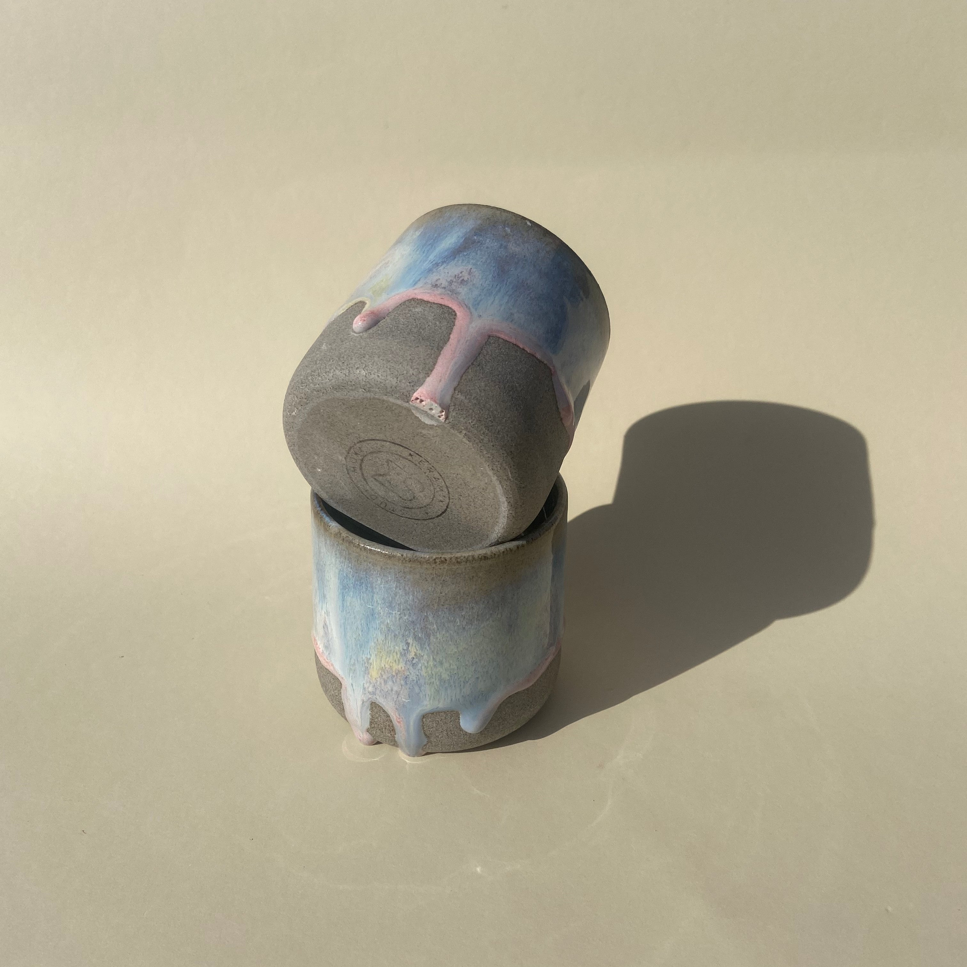 Drippy Universe Becher Studio Moki Kerami Unikat 