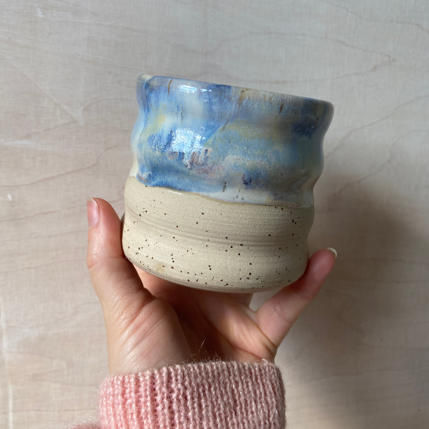 Handgefertigte Keramik Becher Kandinsky Wavie Becher Studio Moki
