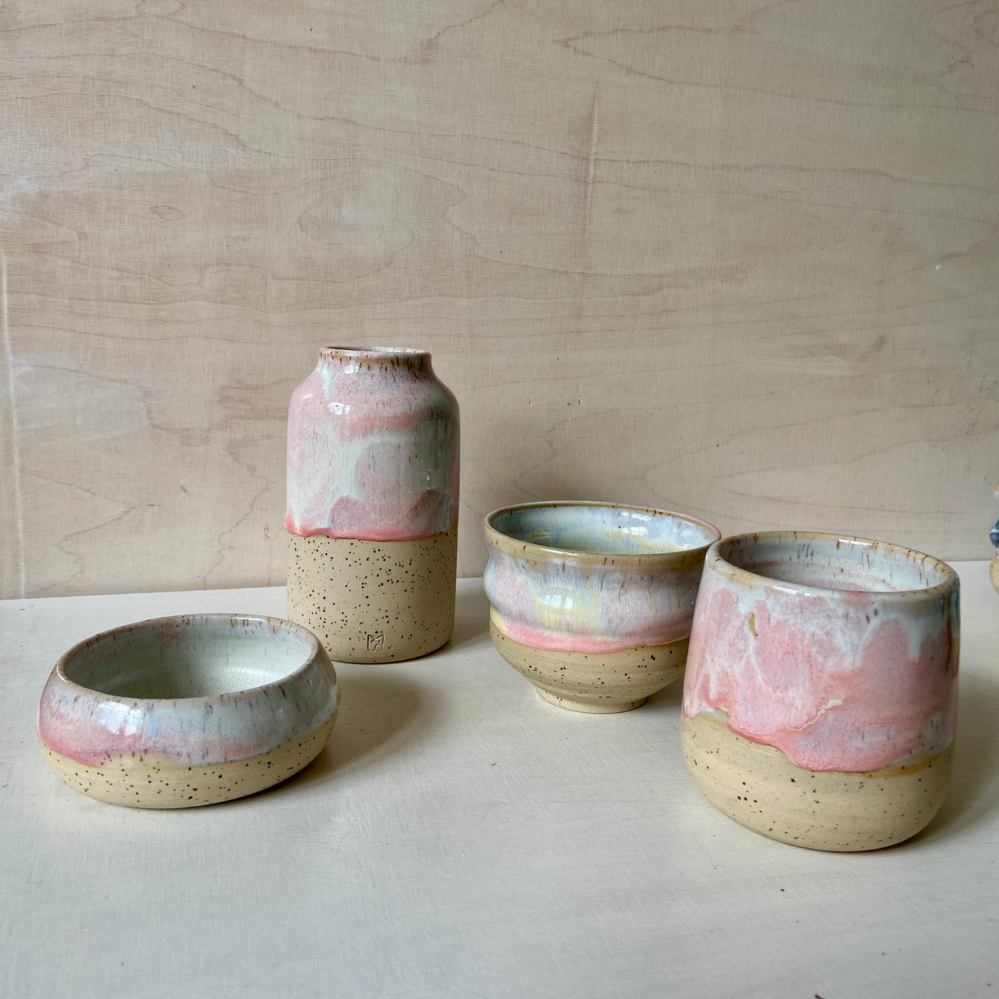 Icecream Vase Gerade Keramik handgefertigt Studio Moki.