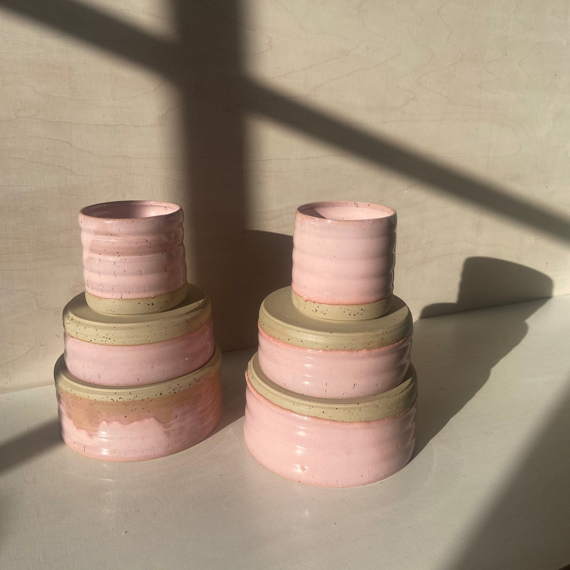 Strawberry Hug Becher Keramik Studio Moki