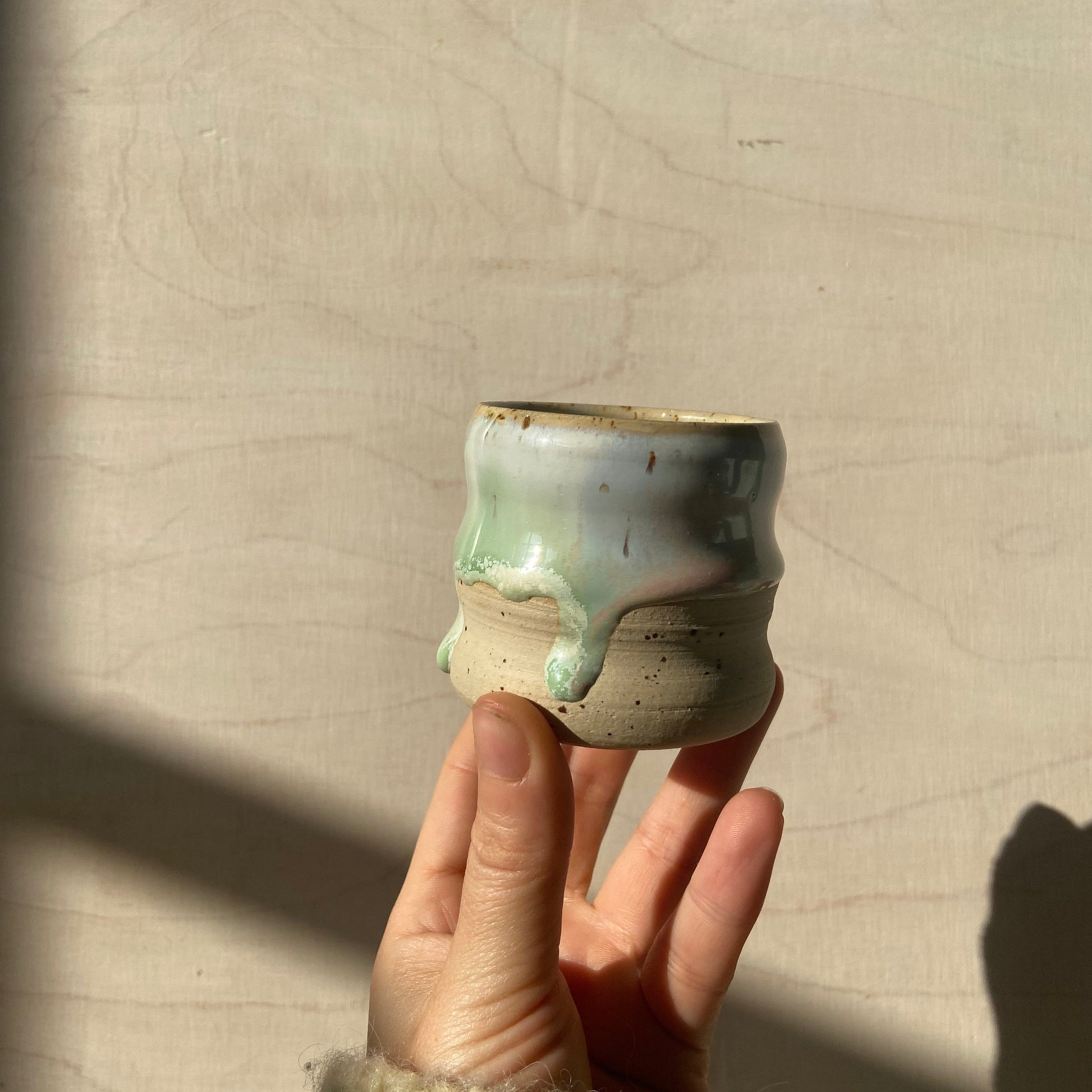 Unicorn Wavie Espresso Becher.