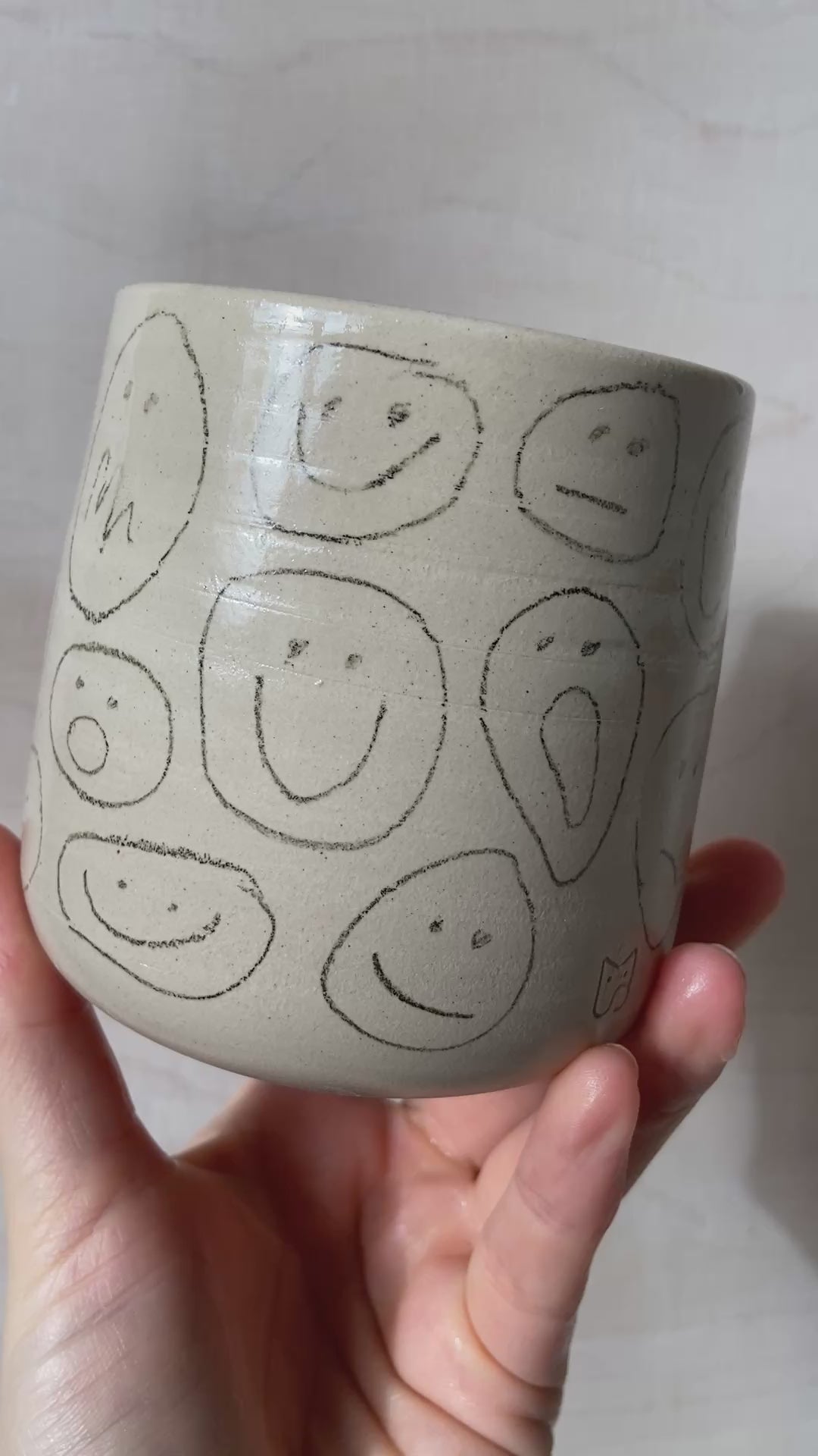 Nudie Smiley Becher